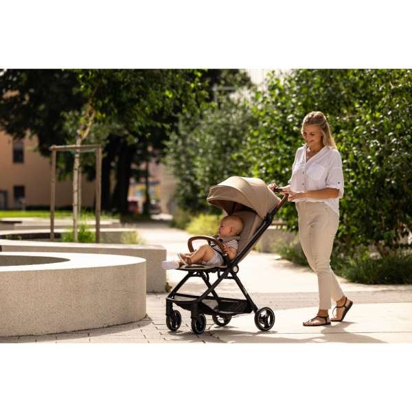 FREEON KISOBRAN KOLICA BOLD,0-22 KG, CRNA 