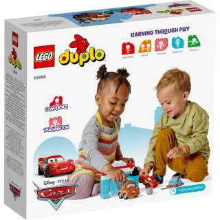 LEGO DUPLO ZABAVA SA AUTIMA LIGHTNING MCQUEEN-A & MATERS-A U AUTOPRAONICI 