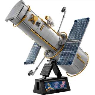 11382 HUBBLE SPACE TELESCOPE V29 