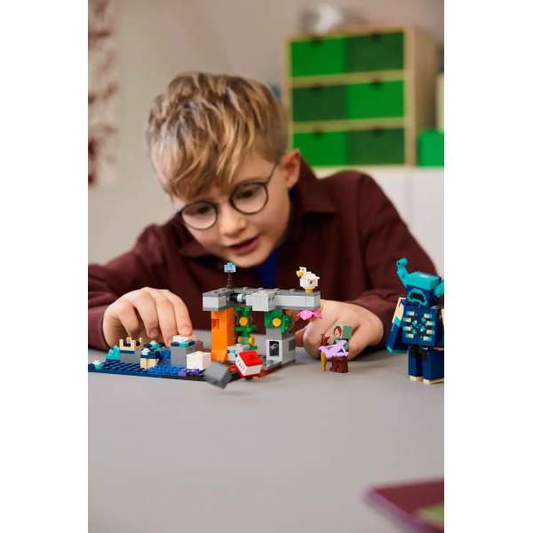 LEGO MINECRAFT THE WARDEN ENCOUNTER 