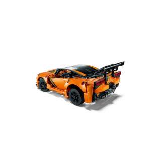 LEGO TECHNIC CHEVROLET CORVETTE ZR1