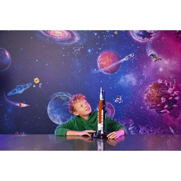 LEGO TECHNIC NASA ARTEMIS SPACE LAUNCH SYSTEM 