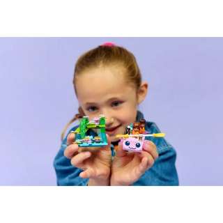 LEGO FRIENDS AXOLOTL ADVENTURE BOAT 