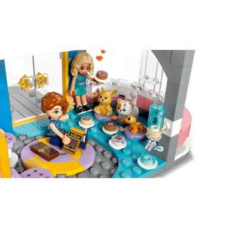LEGO FRIENDS HEARTLAKE CITY FRIENDS CLUB 