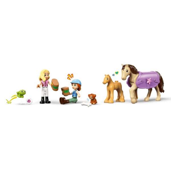 LEGO FRIENDS HORSE  AND  BABY FOAL TRAILER 