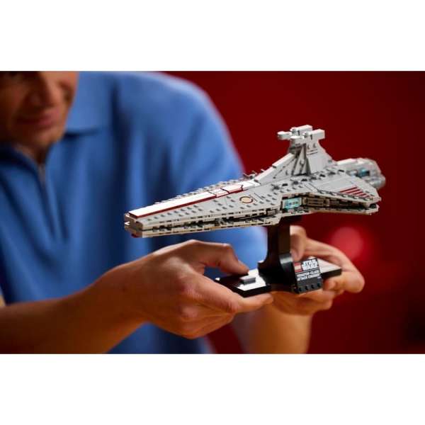 LEGO STAR WARS VENATORCLASS ATTACK CRUISER 
