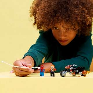 LEGO SUPER HEROES MARVEL SPIDERMAN VS GHOST RIDER MECH 