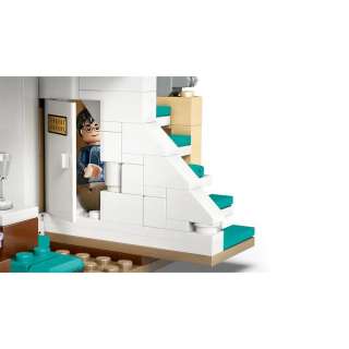 LEGO HARRY POTTER TM PRIVET DRIVE: AUNT MARGES VISIT 