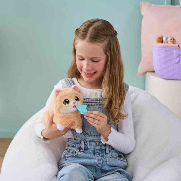 ME26785 LITTLE LIVE PETS MAMA SURPRISE KITTY SET ZA IGRU 