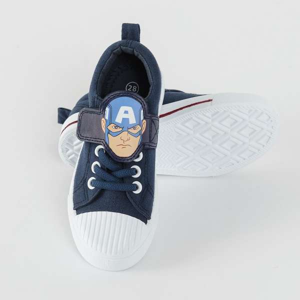 COOL CLUB PATIKE AVENGERS