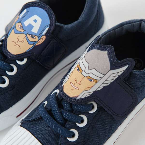 COOL CLUB PATIKE AVENGERS