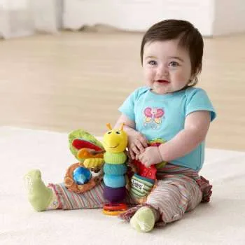 LAMAZE PLISANA ZVECKA FREDDIE THE FIREFLY 