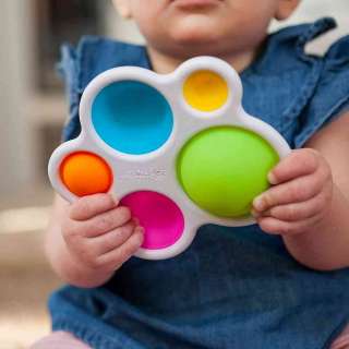 TOMY FAT BRAIN DIMPL SENZORNI BEBI SET