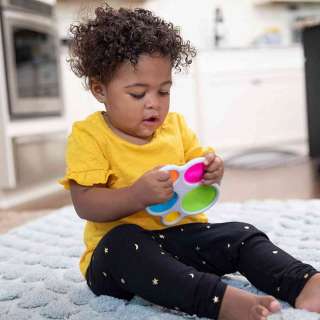 TOMY FAT BRAIN DIMPL SENZORNI BEBI SET