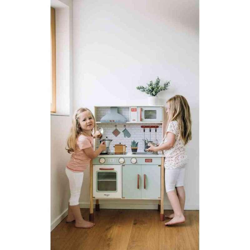 FREE2PLAY DRVENA KUHINJA SA SVIJETLOM I ZVUKOM 