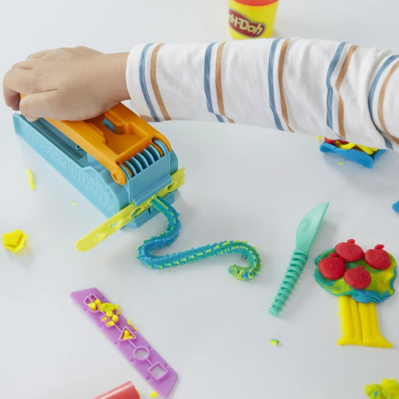 F8805 PLAY DOH FUN FACTORY STARTER SET