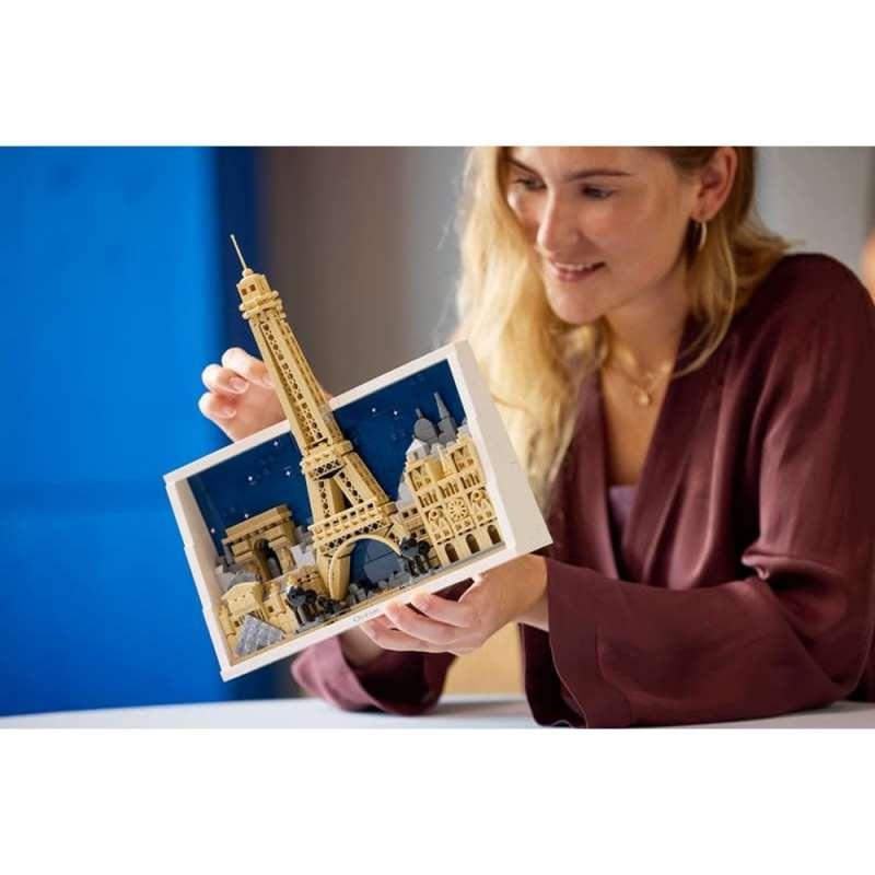 LEGO ARCHITECTURE PARIS CITY OF LOVE 