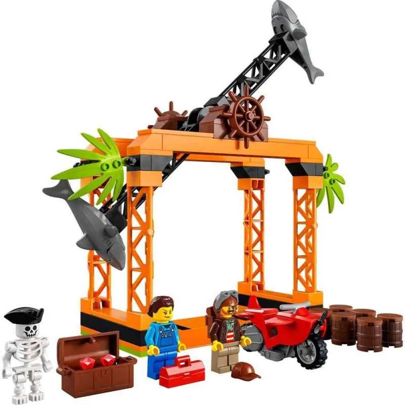 LEGO CITY IZAZOV NAPAD AJKULE NA KASKADERSKOJ STAZI