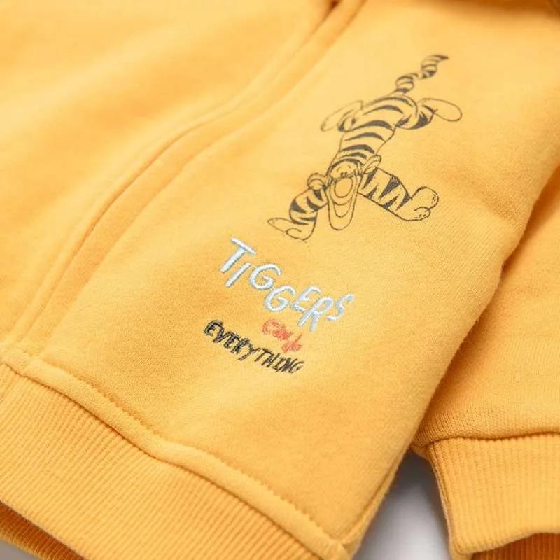 COOL CLUB DUKS WINNIE THE POOH 