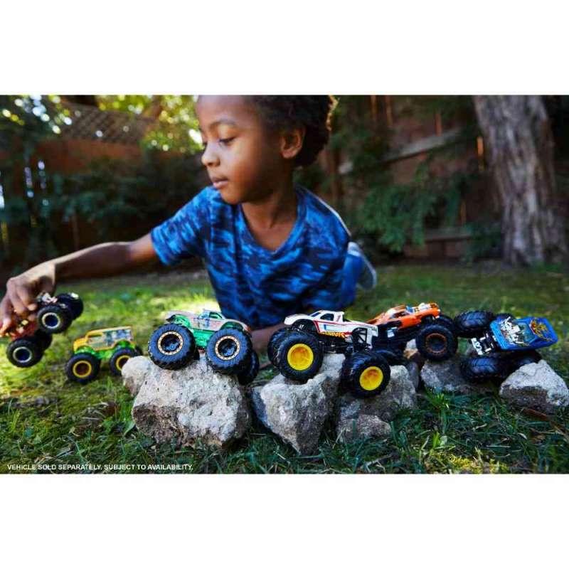HW MONSTER TRUCKS 1:64 2 PAK