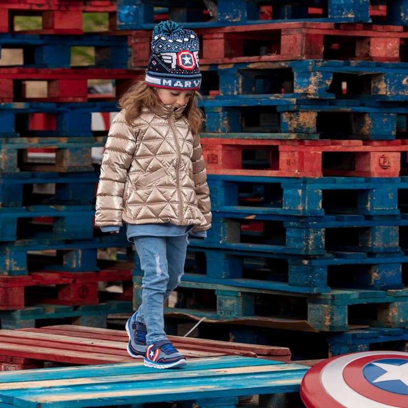 CERDA SVETLECE PATIKE AVENGERS 