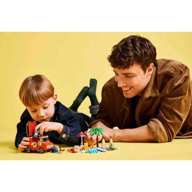 LEGO BERRY BLUEYS BEACH AND FAMILY CAR 