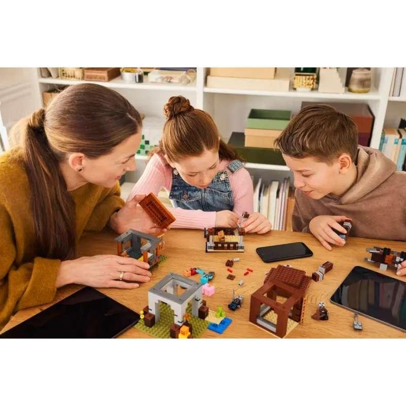 LEGO MINECRAFT THE PILLAGER OUTPOST AND RAVAGER 