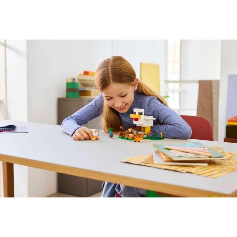 LEGO MINECRAFT CHICKEN FARM 