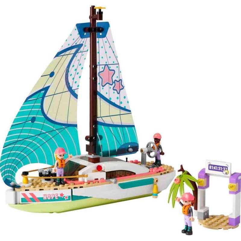 LEGO FRIENDS STEPHANIE NA JEDRENJU 