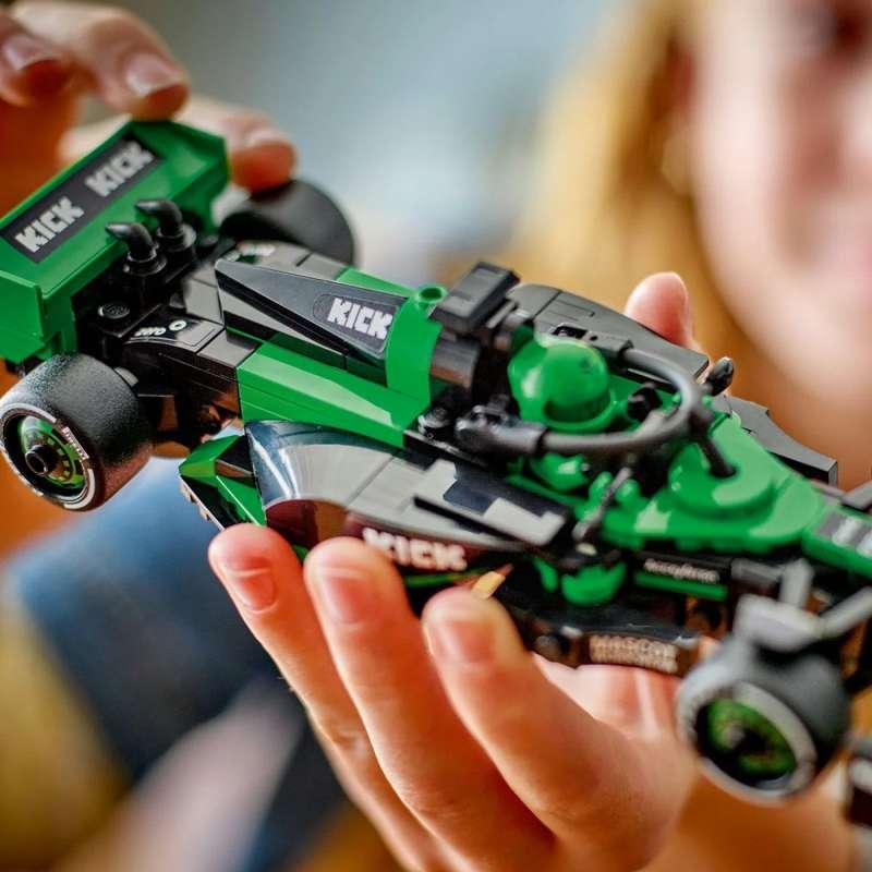 LEGO SPEED CHAMPIONS KICK SAUBER F1 TEAM C44 RACE CAR 