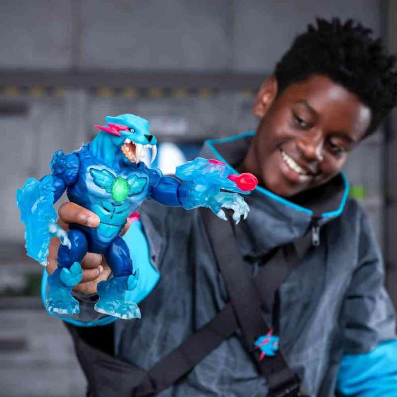 ME24742 MRBEAST LAB SINGLE PK CRYO LAB COLLECTOR FIGURE EXCLUSIVE 