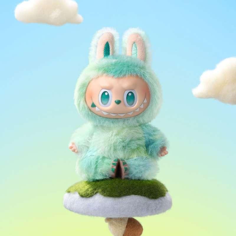 LABUBU IGRAČKA BIG INTO ENERGY 