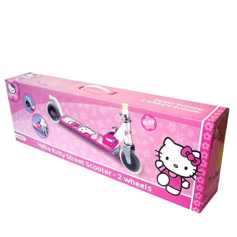 Figurine Sanrio Hello Kitty Scooter et Pingouin Ananas